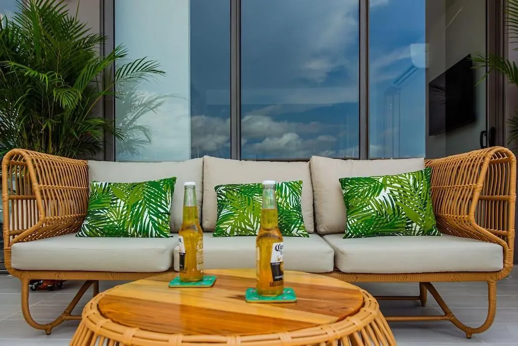 Sea Front Holiday Apartment In Cartagena Colombia