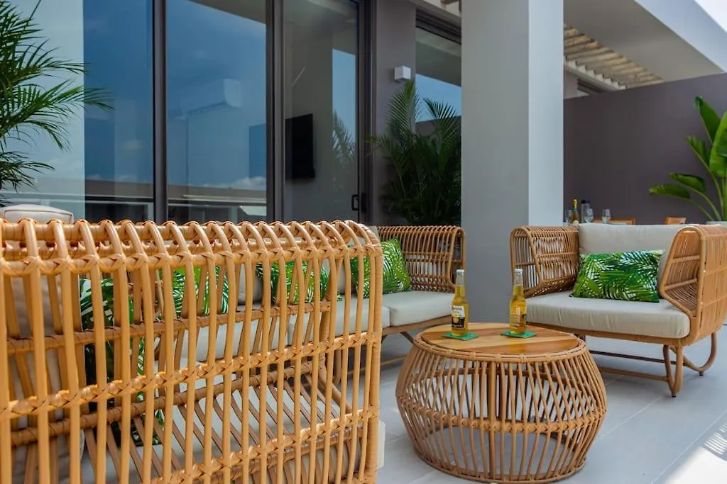 Sea Front Holiday Apartment In Cartagena
